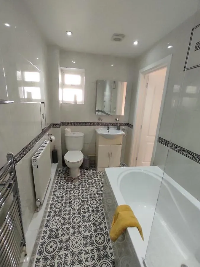 Fox Hill Apartment Poole